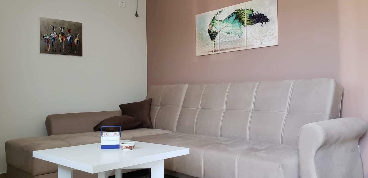 Apartmani Suncokreti - Sunflower Apartments Bar Exteriör bild