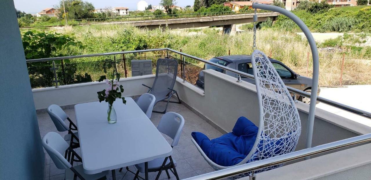 Apartmani Suncokreti - Sunflower Apartments Bar Exteriör bild